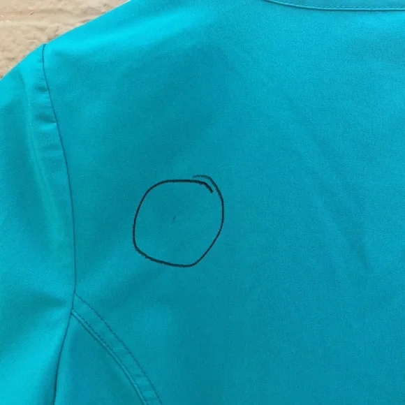 Ariel/Little Mermaid‎ Scrub Top Cherokee Size XS - Picture 3 of 8